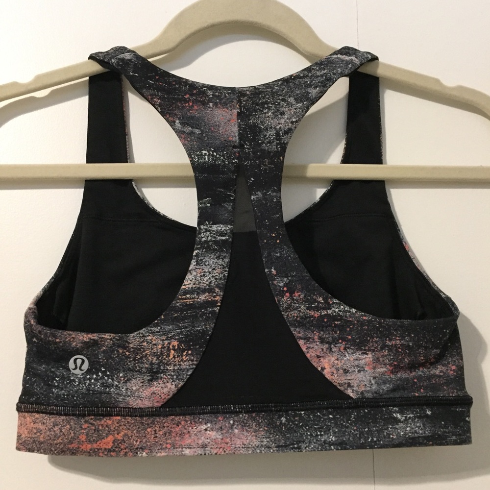 Lululemon Invigorate Bra